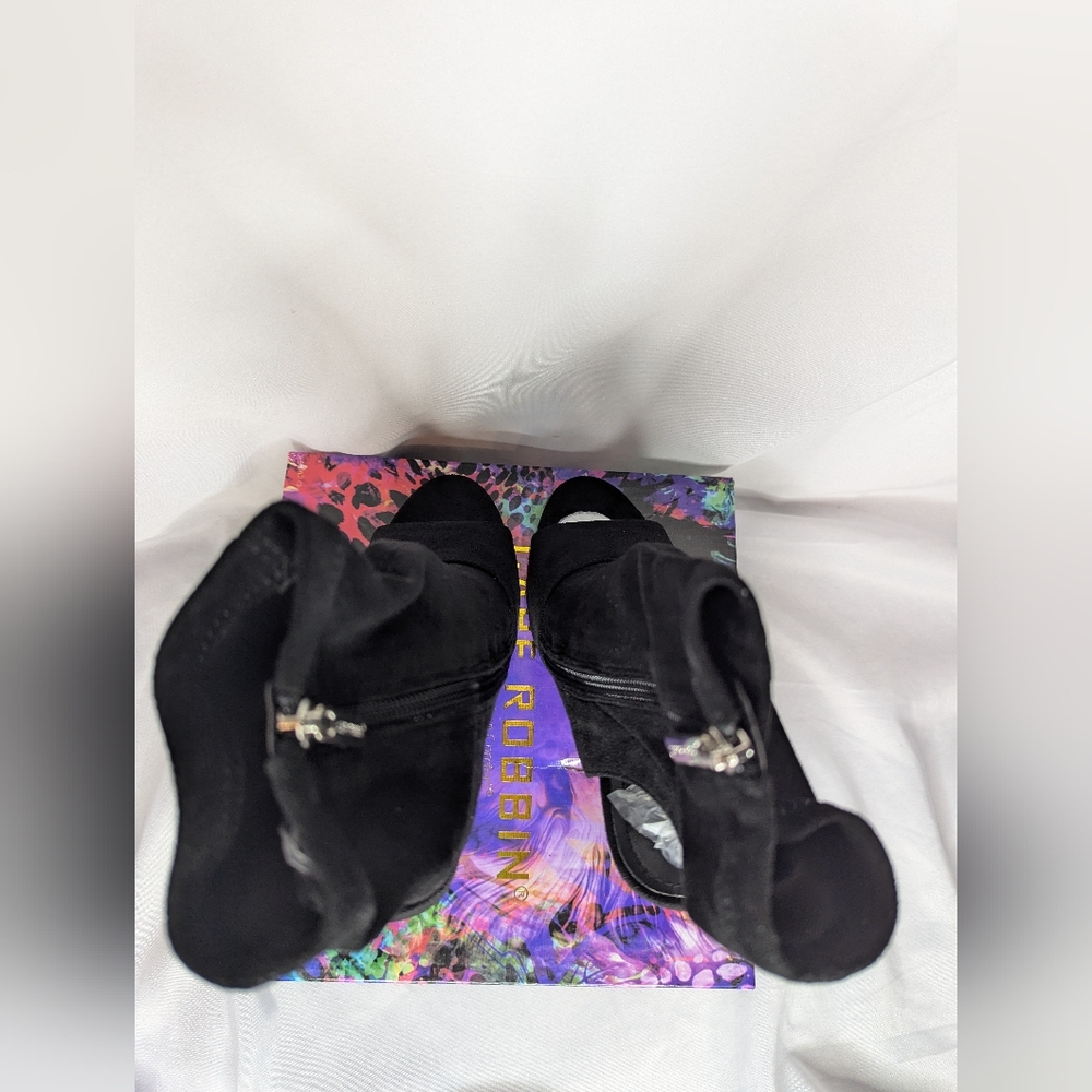 Cape Robbin Cally Round Toe Clear Block High Heels Size 8 - Picture 6 of 9
